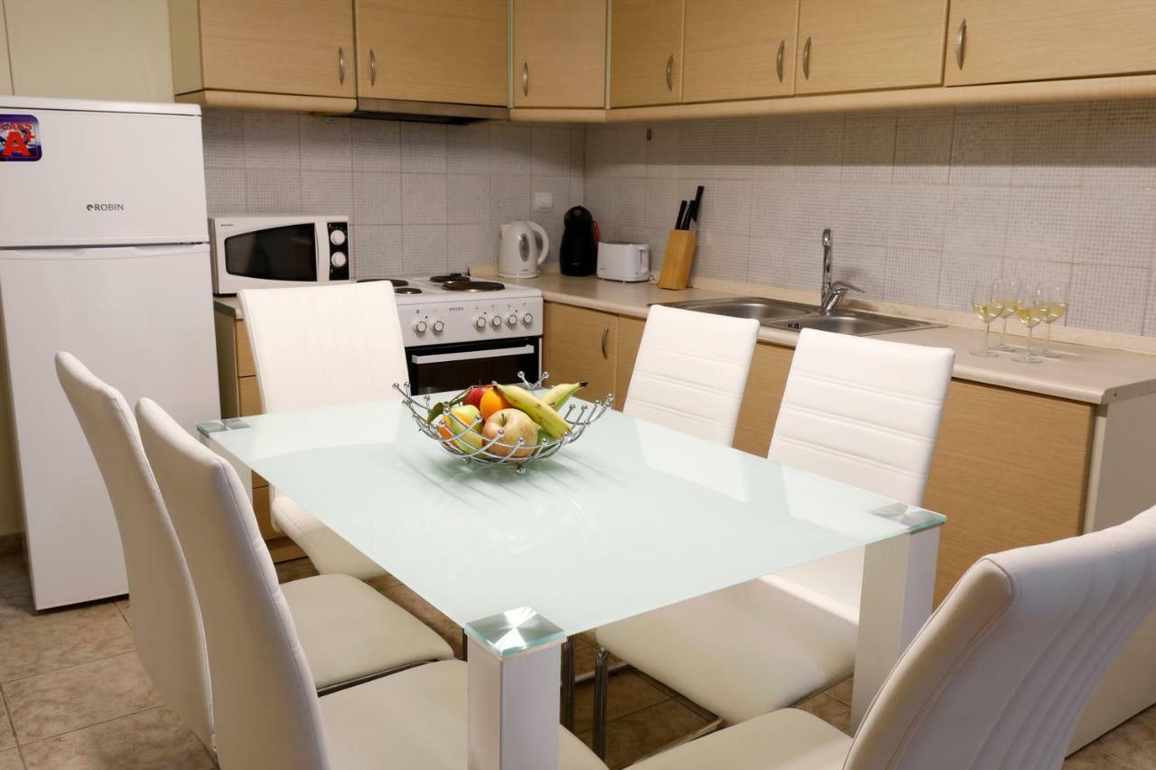 Sunrise Apartments كيراموتي المظهر الخارجي الصورة