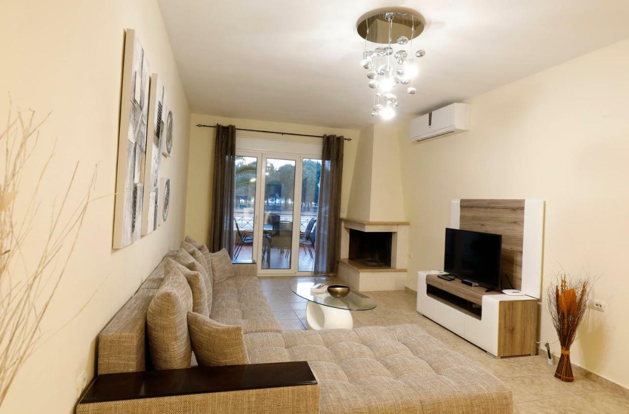 Sunrise Apartments كيراموتي المظهر الخارجي الصورة